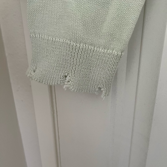 525 America Distressed Crop Sweater | Size M - Picture 7 of 7